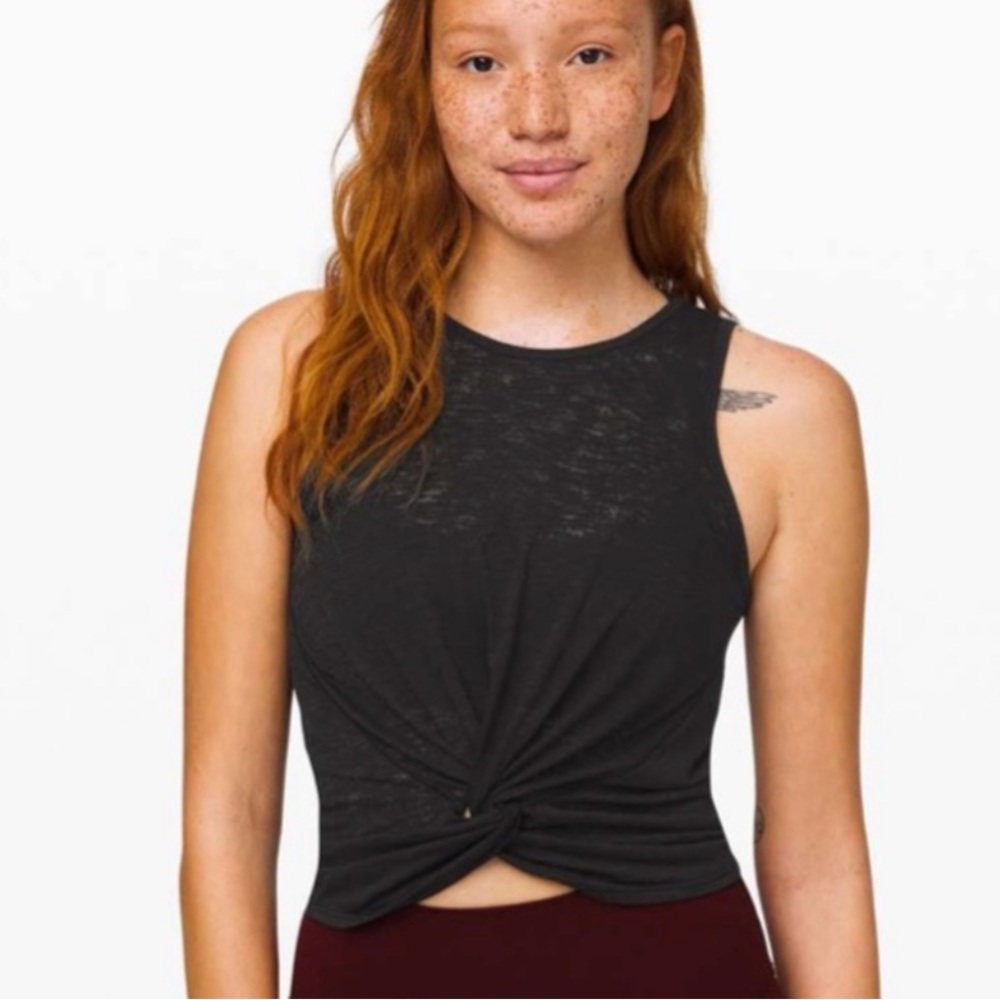 Lululemon Breeze Through Twist Tank size 6